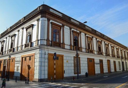 Balcón limeño