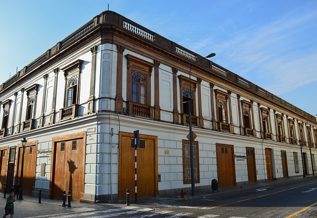 Balcón limeño